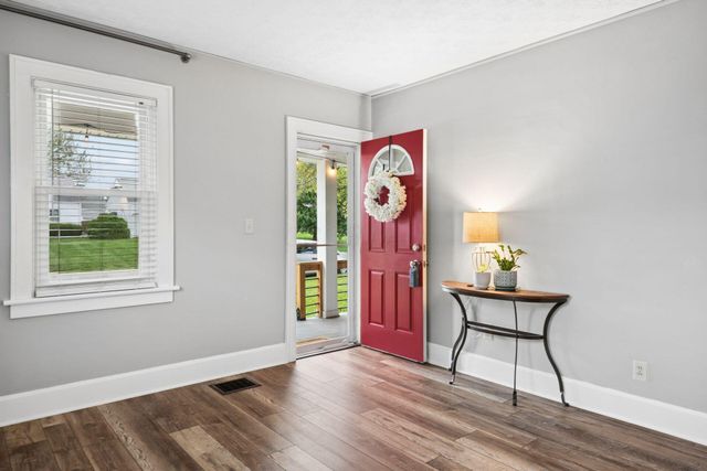 435 E Jeffrey Place, Columbus, OH 43214