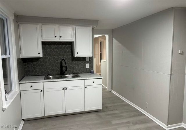 4302 Daisy Avenue, Cleveland, OH 44109