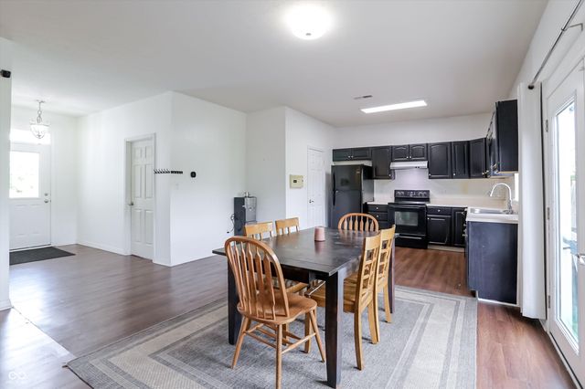 7139 Bobcat Trail Drive, Indianapolis, IN 46237