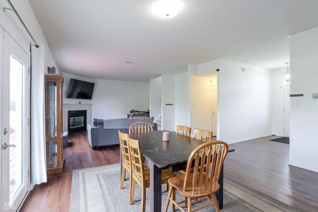 7139 Bobcat Trail Drive, Indianapolis, IN 46237