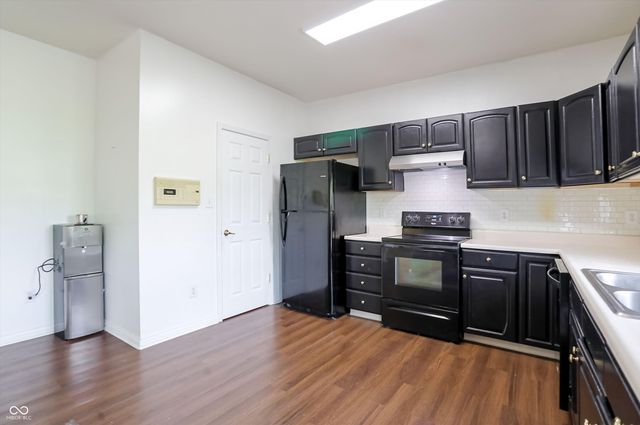 7139 Bobcat Trail Drive, Indianapolis, IN 46237