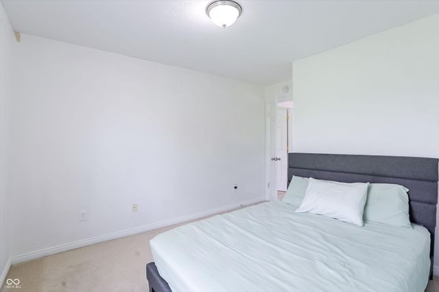 7139 Bobcat Trail Drive, Indianapolis, IN 46237