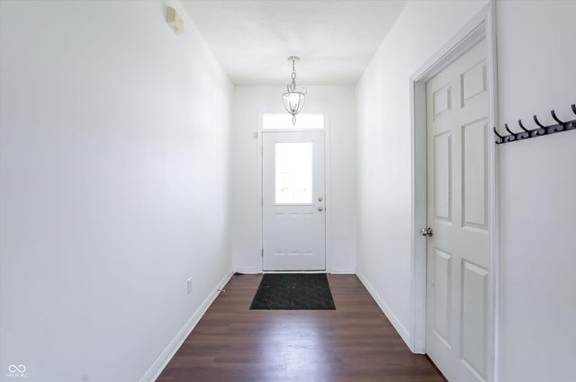 7139 Bobcat Trail Drive, Indianapolis, IN 46237