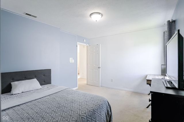7139 Bobcat Trail Drive, Indianapolis, IN 46237