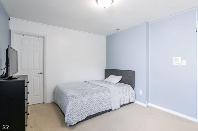 7139 Bobcat Trail Drive, Indianapolis, IN 46237