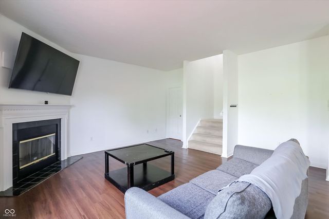 7139 Bobcat Trail Drive, Indianapolis, IN 46237