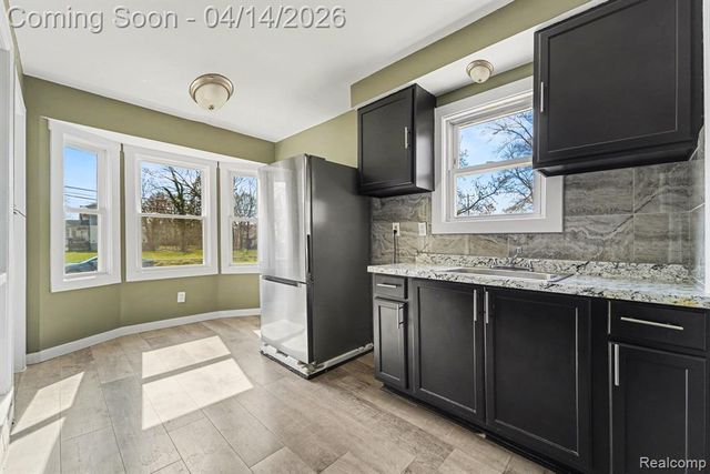 10147 Lanark St, Detroit, MI 48224