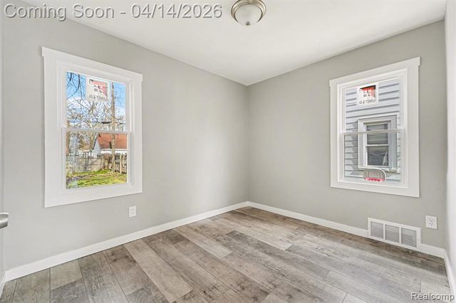 10147 Lanark St, Detroit, MI 48224