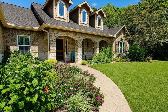 7502 Lewis Lane, Manvel, TX 77578