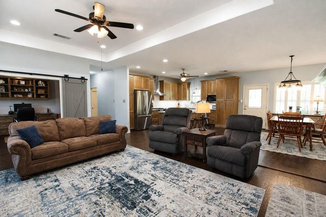 7502 Lewis Lane, Manvel, TX 77578