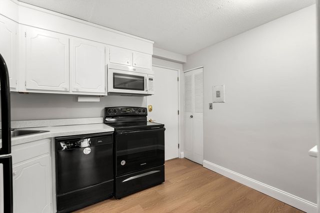 53 Melrose Street 2B, Melrose, MA 02176