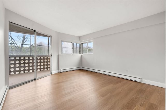 53 Melrose Street 2B, Melrose, MA 02176