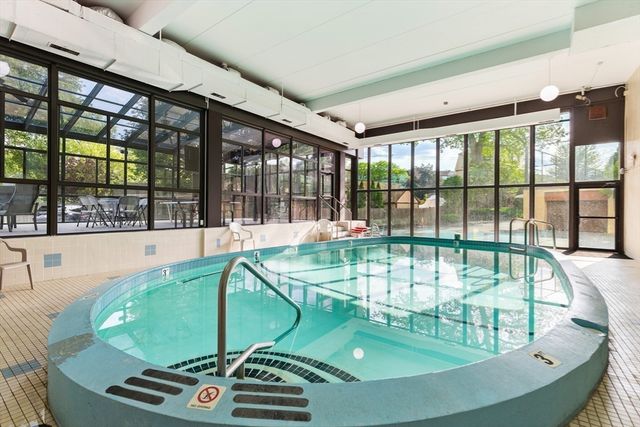 53 Melrose Street 2B, Melrose, MA 02176