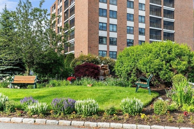 53 Melrose Street 2B, Melrose, MA 02176