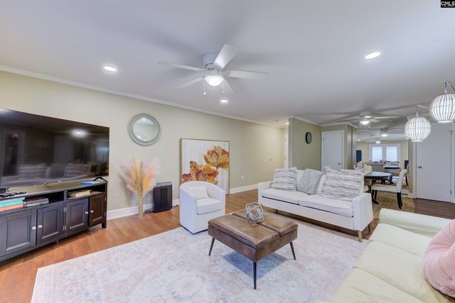 1825 St Julian Place 8-B, Columbia, SC 29204