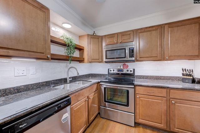 1825 St Julian Place 8-B, Columbia, SC 29204