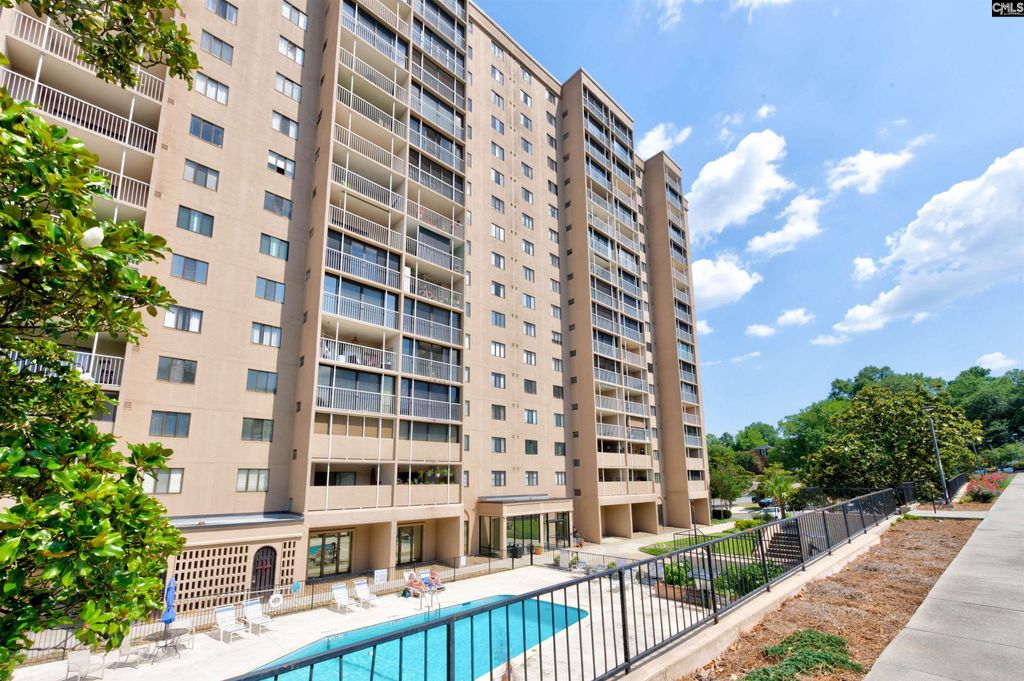 1825 St Julian Place 8-B, Columbia, SC 29204