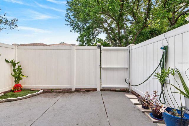 7258 MOFFATT LANE N, Pinellas Park, FL 33781