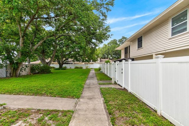 7258 MOFFATT LANE N, Pinellas Park, FL 33781
