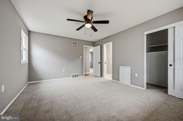 1302 STANFORD RD, Wilmington, DE 19803