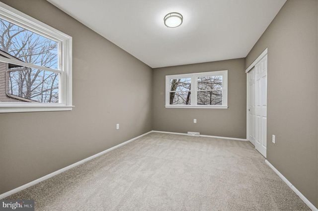 1302 STANFORD RD, Wilmington, DE 19803