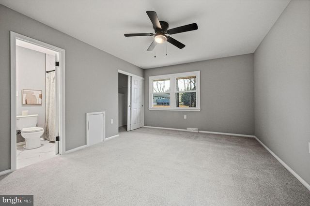 1302 STANFORD RD, Wilmington, DE 19803