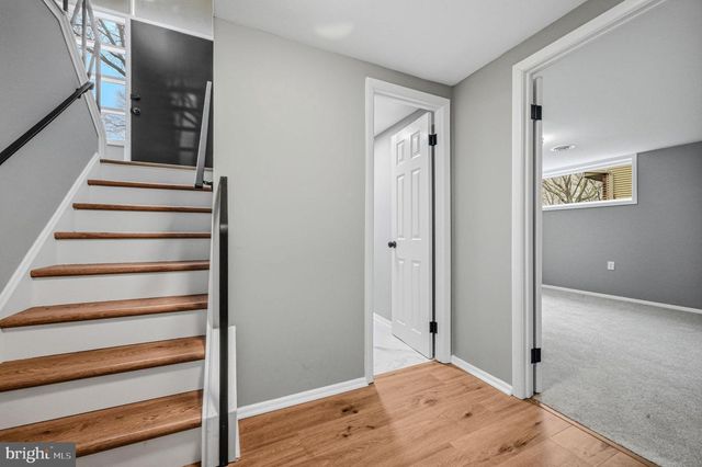 1302 STANFORD RD, Wilmington, DE 19803