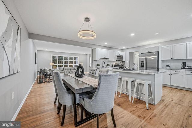 1302 STANFORD RD, Wilmington, DE 19803