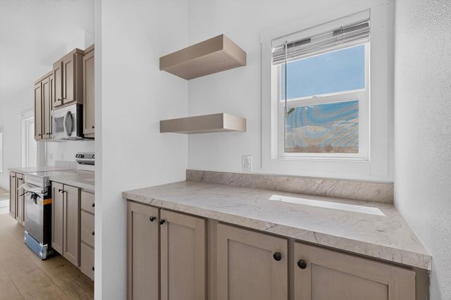 1401 11th Street SW, Rio Rancho, NM 87124