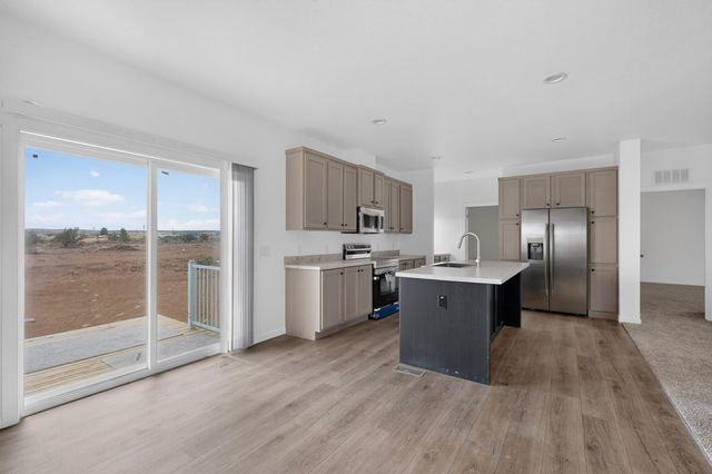 1401 11th Street SW, Rio Rancho, NM 87124