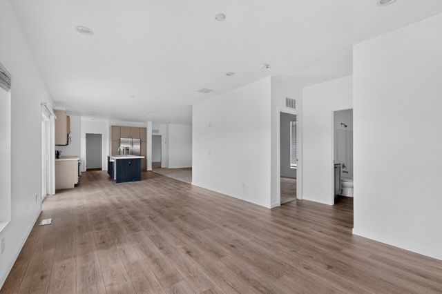 1401 11th Street SW, Rio Rancho, NM 87124