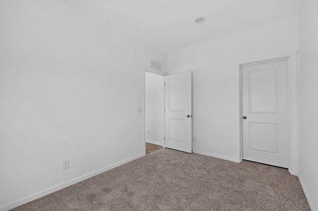 1401 11th Street SW, Rio Rancho, NM 87124