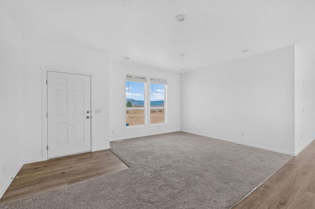 1401 11th Street SW, Rio Rancho, NM 87124