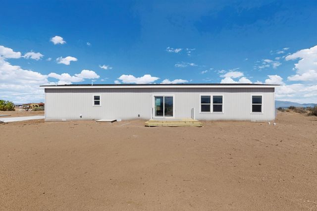 1401 11th Street SW, Rio Rancho, NM 87124