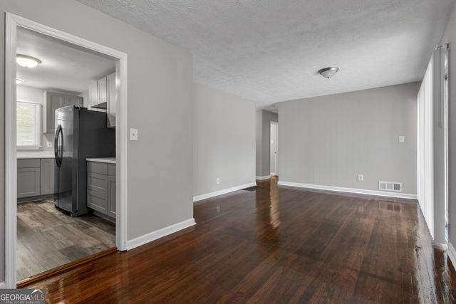506 Pineridge Drive, Forest Park, GA 30297