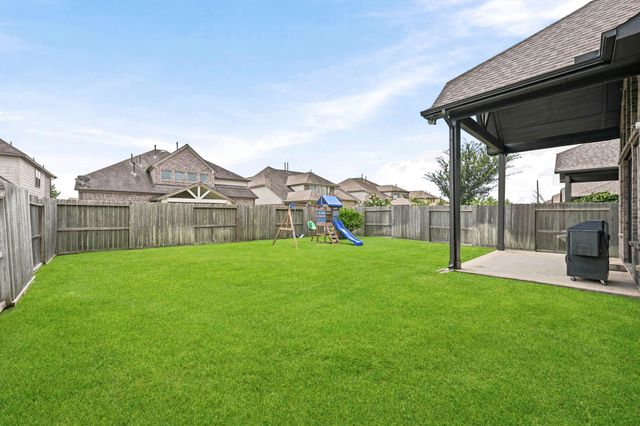 8726 Timber Knoll Drive, Missouri City, TX 77459