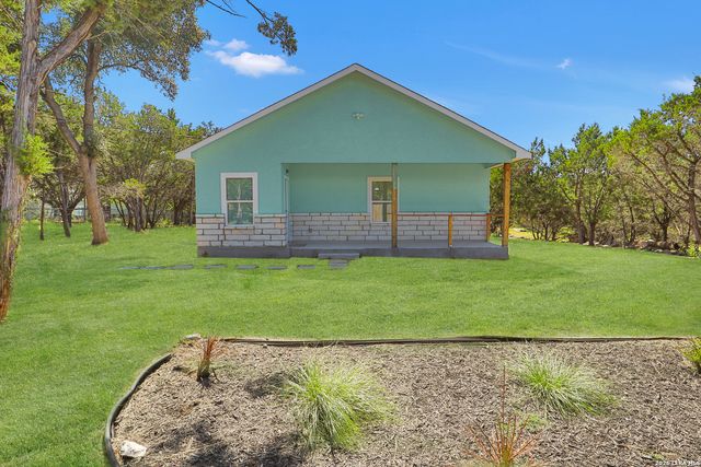 1416 SKYLINE HLS, Canyon Lake, TX 78133