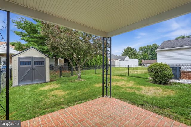 18012 SAND WEDGE DR, Hagerstown, MD 21740