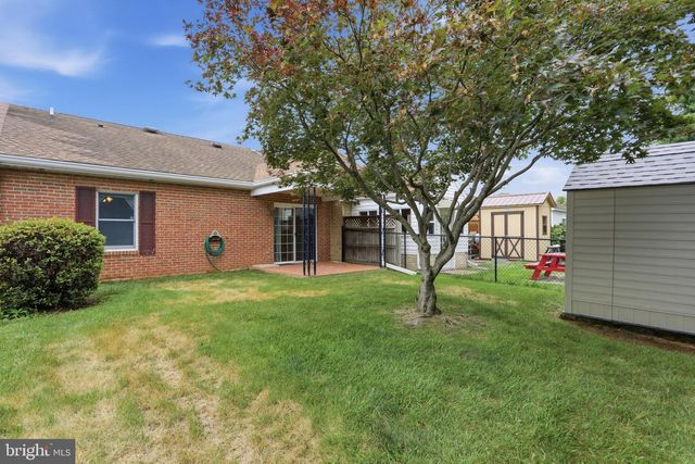 18012 SAND WEDGE DR, Hagerstown, MD 21740