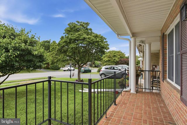 18012 SAND WEDGE DR, Hagerstown, MD 21740