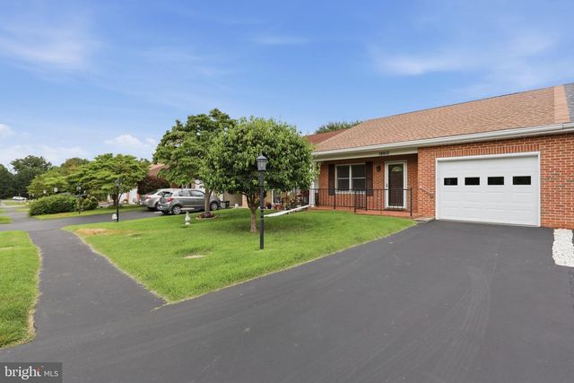 18012 SAND WEDGE DR, Hagerstown, MD 21740