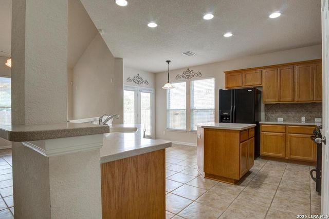 24323 FLINT CRK, San Antonio, TX 78255