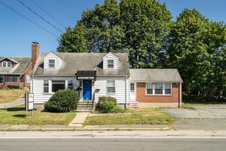 192 Lexington Street, Woburn, MA 01801