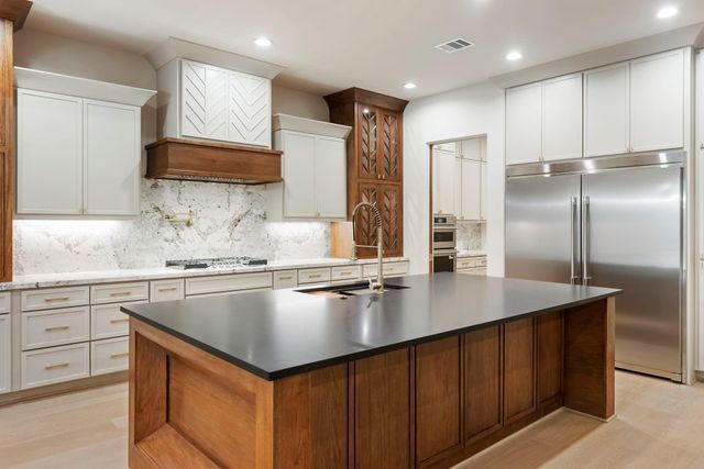 148 Sandpiper Drive, New Waverly, TX 77358