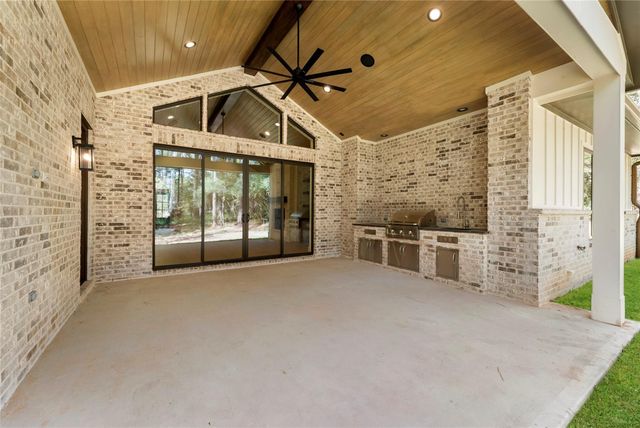 148 Sandpiper Drive, New Waverly, TX 77358