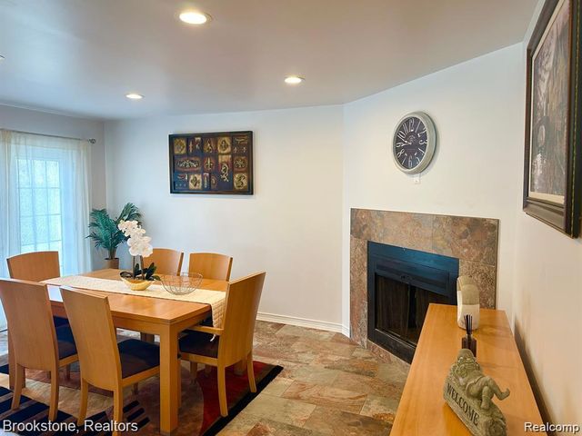 41371 HAMILTON Drive, Sterling Heights, MI 48313