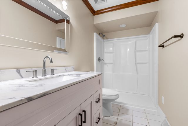 11738 Southgate Road, Roscoe, IL 61073