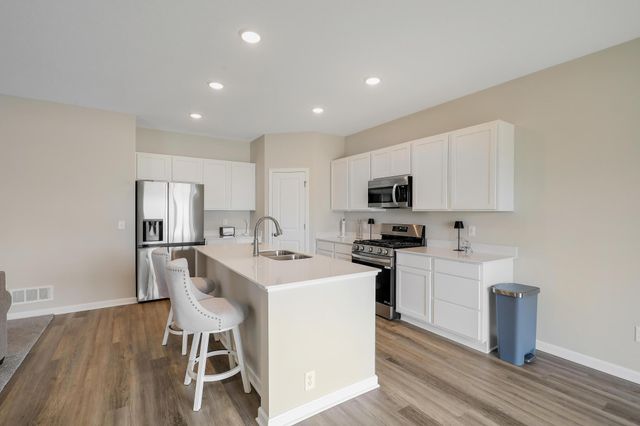 3223 Kady Avenue NE, Saint Michael, MN 55376