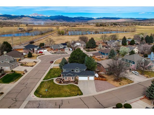 1204 Twin Peaks Cir, Longmont, CO 80503