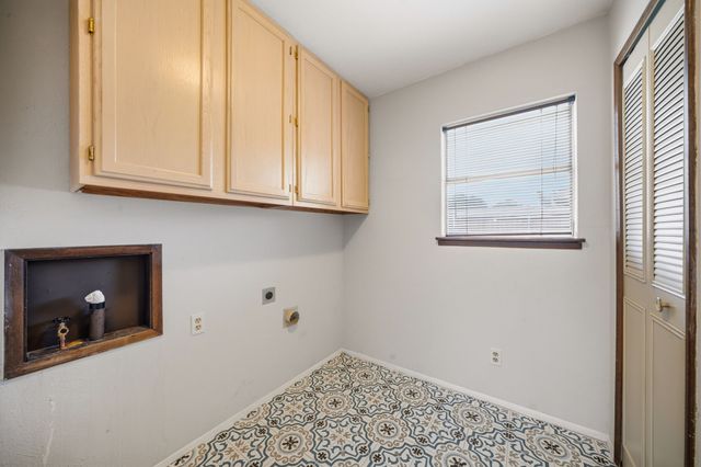 10828 Villa Haven Drive, Dallas, TX 75238